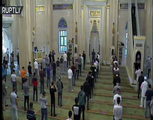شاهد : صلاة العيد في مسجد أحمد قديروف في مدينة غروزني الشيشانية شاهد : صلاة العيد في مسجد أحمد قديروف في مدينة غروزني الشيشانية