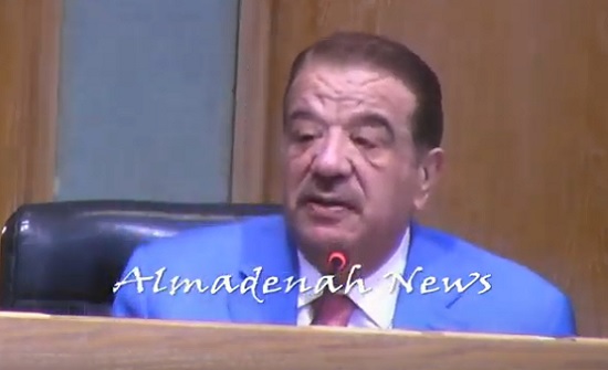 بالفيديو .. الدغمي : زوجة رئيس وزراء سابق هربت 5 ملايين دولار بالفيديو .. الدغمي : زوجة رئيس وزراء سابق هربت 5 ملايين دولار