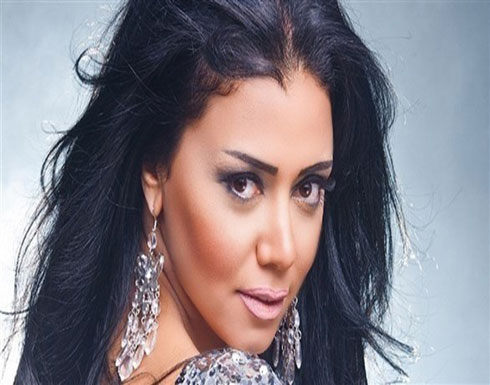 حمل غريب لابنة رانيا يوسف في مسلسل "الآنسة فرح"