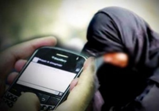 مصري يبتز سعودية ويهدد بنشر صورها على التواصل.. وشرطة الرياض تكشف التفاصيل! مصري يبتز سعودية ويهدد بنشر صورها على التواصل.. وشرطة الرياض تكشف التفاصيل!