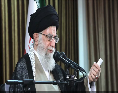 خامنئي يقلل من شأن العقوبات: لا يوجد ما يثير قلقنا خامنئي يقلل من شأن العقوبات: لا يوجد ما يثير قلقنا