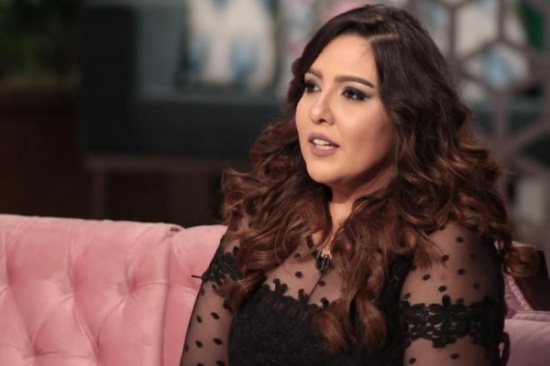 بالفيديو - مي كساب تقدم أغرب نصيحة للسيدات.. هذا ما أفعله لشعري! بالفيديو - مي كساب تقدم أغرب نصيحة للسيدات.. هذا ما أفعله لشعري!