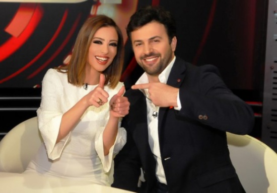 أمل حجازي لوفاء الكيلاني: مبروك لصهرنا أمل حجازي لوفاء الكيلاني: مبروك لصهرنا