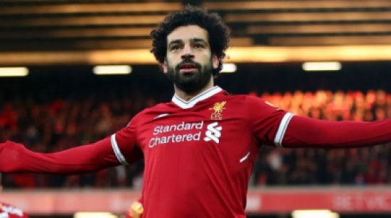 لن تعرفه.. محمد صلاح يحلق شعره " صور "