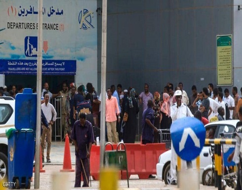 الشلل يضرب مطار الخرطوم على وقع "فض الاعتصام" الشلل يضرب مطار الخرطوم على وقع "فض الاعتصام"