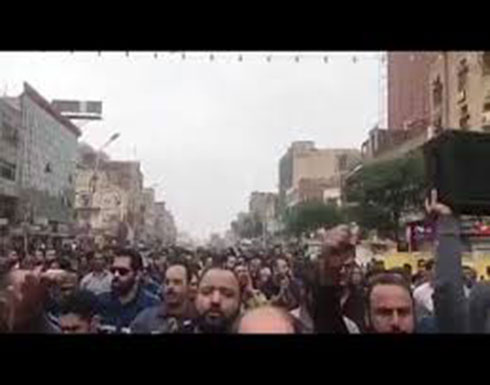بالفيديو : تصاعد وتيرة الاحتجاجات العمّالية جنوب غربي إيران بالفيديو : تصاعد وتيرة الاحتجاجات العمّالية جنوب غربي إيران