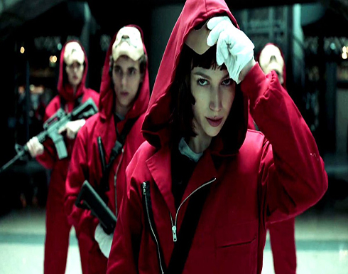 نجمة La Casa De Papel تتثير الجدل بصورة "شبه عارية" .. شاهد نجمة La Casa De Papel تتثير الجدل بصورة "شبه عارية" .. شاهد