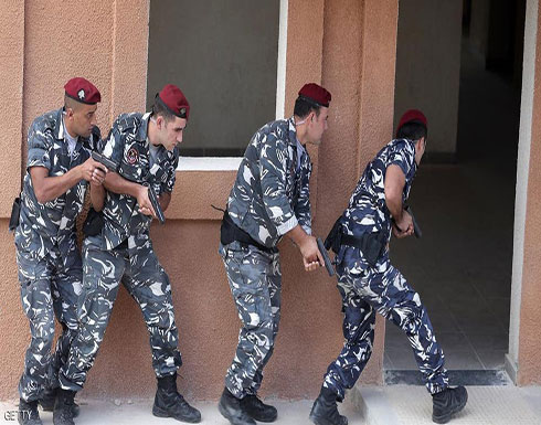 انفجار قنبلة داخل منزل في طرابلس اللبنانية.. وإصابة 5 أشقاء انفجار قنبلة داخل منزل في طرابلس اللبنانية.. وإصابة 5 أشقاء