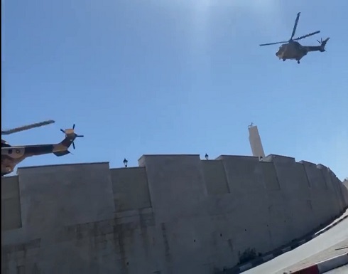 شاهد : مروحيات أردنية تنقل عباس من رام الله إلى عمان شاهد : مروحيات أردنية تنقل عباس من رام الله إلى عمان