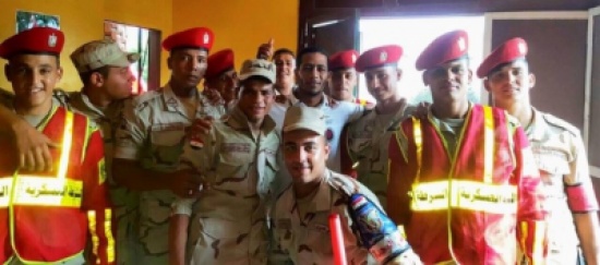 محمد رمضان يقدم أوراقه للالتحاق بالجيش محمد رمضان يقدم أوراقه للالتحاق بالجيش