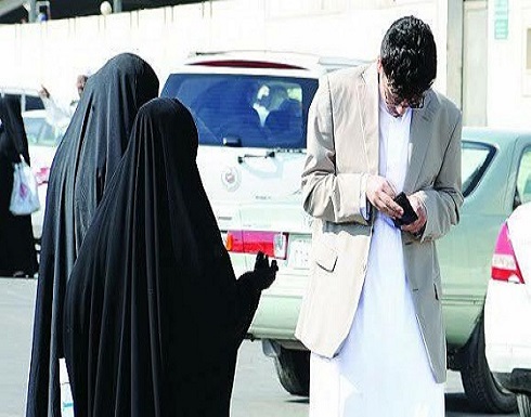 الإمارات : محاكمة شقيقتين تسولا لشراء جهاز فحص السكر لأمهما المريضة الإمارات : محاكمة شقيقتين تسولا لشراء جهاز فحص السكر لأمهما المريضة