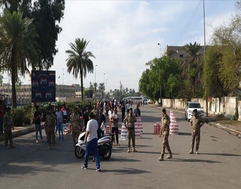 بالفيديو : إصابة 7 متظاهرين قرب ساحة التحرير وسط بغداد بالفيديو : إصابة 7 متظاهرين قرب ساحة التحرير وسط بغداد