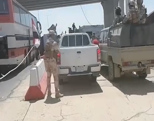 الجيش العراقي يرافق متظاهرين توجهوا للحدود لمساندة الفلسطينيين الجيش العراقي يرافق متظاهرين توجهوا للحدود لمساندة الفلسطينيين