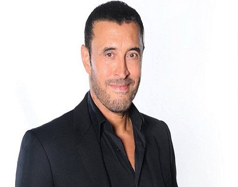 بالفيديو.. كاظم الساهر بملامح وجه مختلفة في أحدث ظهور له بالفيديو.. كاظم الساهر بملامح وجه مختلفة في أحدث ظهور له