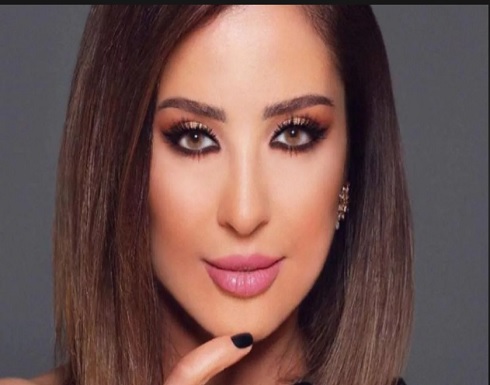 وفاء الكيلاني في فيديو لها قبل 21 عاماً وفاء الكيلاني في فيديو لها قبل 21 عاماً