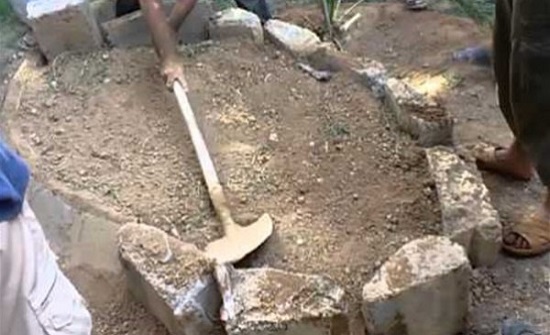 4 حالات يجوز فيها نقل القبر ونبشه 4 حالات يجوز فيها نقل القبر ونبشه