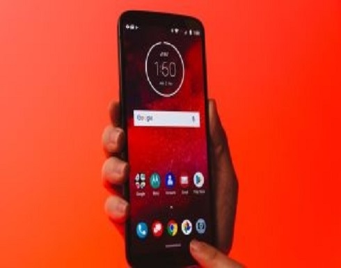 بعد طرحه رسميًا.. تعرف الى مواصفات هاتف Moto Z3