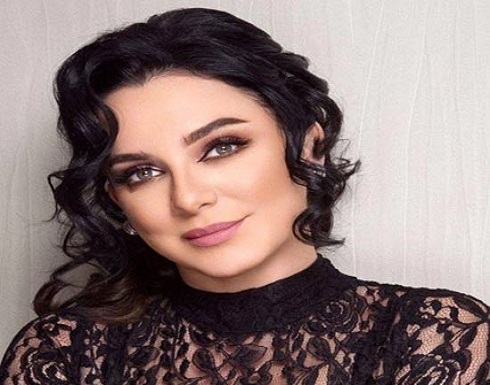 شاهد: إطلالة عشرينية صادمة لسولاف فواخرجي شاهد: إطلالة عشرينية صادمة لسولاف فواخرجي