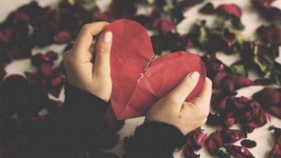 الأزمات العاطفية تُلحق الأذى بعضلة القلب تماماً كالسكتة! الأزمات العاطفية تُلحق الأذى بعضلة القلب تماماً كالسكتة!