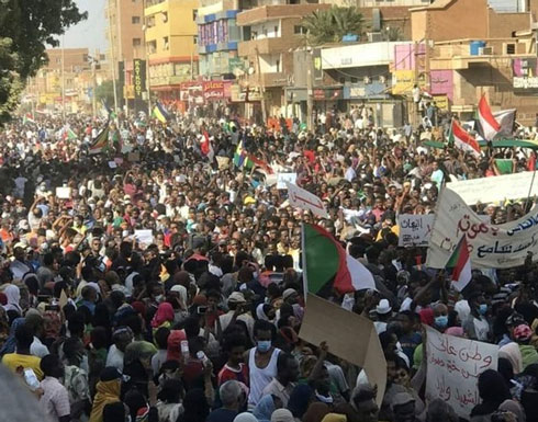 تجدد المظاهرات في السودان للمطالبة بالحكم المدني (شاهد)