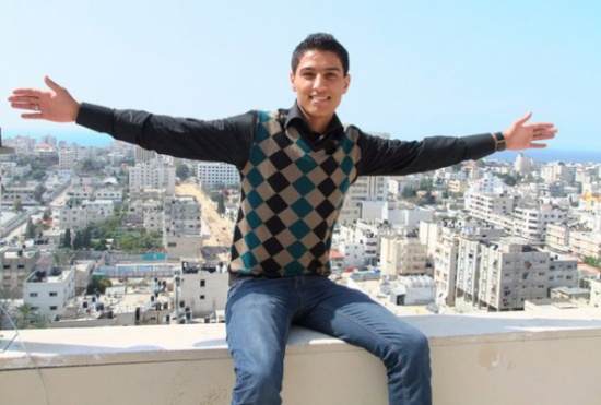 محمد عساف يبهر لجنة التحكيم والجمهور في برنامج "آرب أيدول" (فيديو)