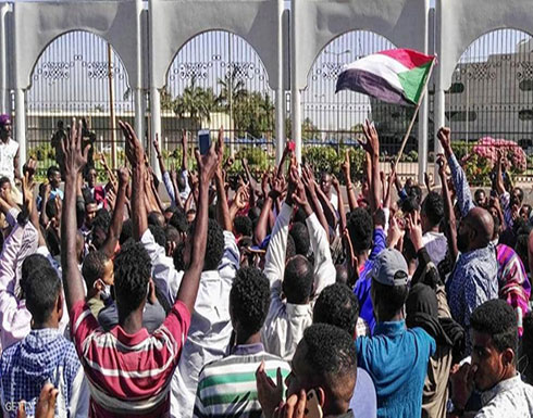 السودان تشهد انقطاعا كاملا في الكهرباء السودان تشهد انقطاعا كاملا في الكهرباء