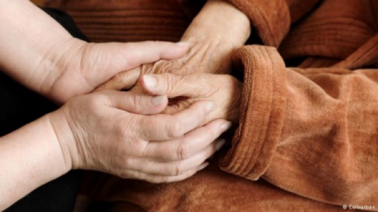 تقرير دولي: كل 3.2 ثانية يصاب شخص بالخرف