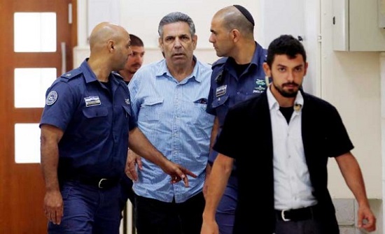 اتفاق قضائي على سجن وزير إسرائيلي سابق 11 عاما بتهمة التجسّس لصالح إيران اتفاق قضائي على سجن وزير إسرائيلي سابق 11 عاما بتهمة التجسّس لصالح إيران