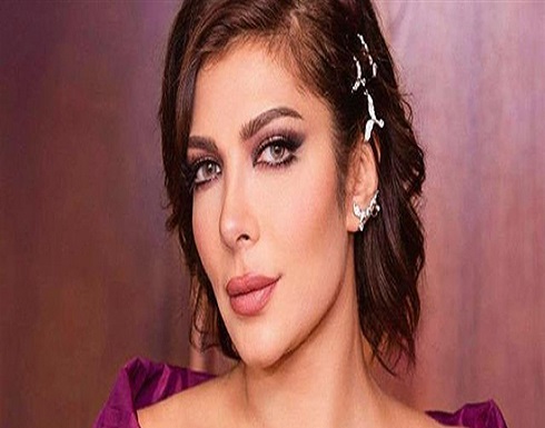 لماذا خلعت أصالة حذاءها على المسرح في الكويت؟ – (فيديو) لماذا خلعت أصالة حذاءها على المسرح في الكويت؟ – (فيديو)