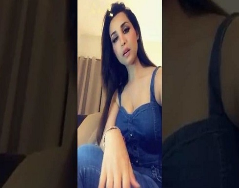 بعد افعالها المخلة .. شقيقة هند القحطاني تطلب من الجمهور الدعاء للأخيرة بعد افعالها المخلة .. شقيقة هند القحطاني تطلب من الجمهور الدعاء للأخيرة