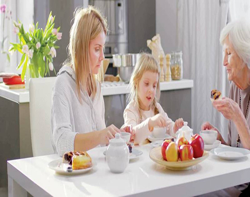 لكل مرحلة عمرية تغذيتها السليمة لكل مرحلة عمرية تغذيتها السليمة