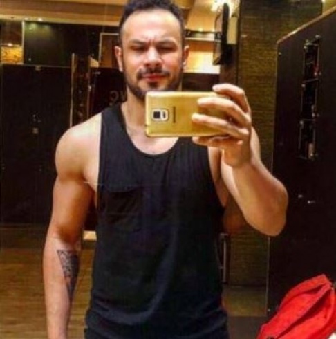 الموت يفجع نجم "ستار اكاديمي" محمد عطية بأغلى الناس