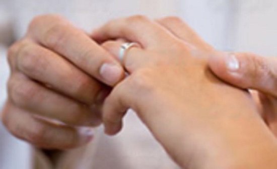 تايوان : رجل يتزوج 4 مرات في 37 يوما تايوان : رجل يتزوج 4 مرات في 37 يوما