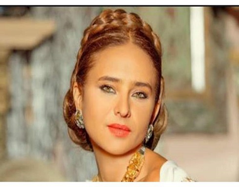 صديق عمرو دياب.. حقيقة زواج نيللي كريم من رجل أعمال شهير (صورة) صديق عمرو دياب.. حقيقة زواج نيللي كريم من رجل أعمال شهير (صورة)