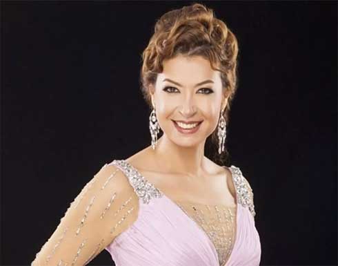إبنة منال سلامة الشابة الجميلة تثير الجدل بانوثتها .. شاهد إبنة منال سلامة الشابة الجميلة تثير الجدل بانوثتها .. شاهد