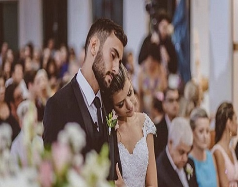 عروسان يفضلان تقديم الطعام للفقراء عروسان يفضلان تقديم الطعام للفقراء