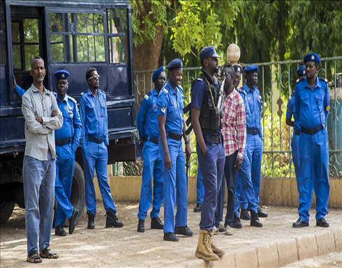 السودان.. النيابة تدعو "أسر المفقودين" لإكمال إجراءات "DNA" السودان.. النيابة تدعو "أسر المفقودين" لإكمال إجراءات "DNA"