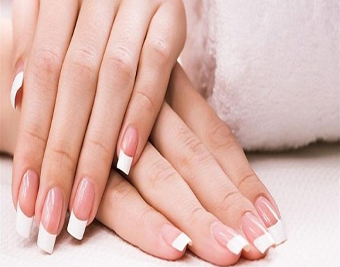 5 طرق بسيطة لتعزيز متانة أظافرك.. ما هي؟ 5 طرق بسيطة لتعزيز متانة أظافرك.. ما هي؟
