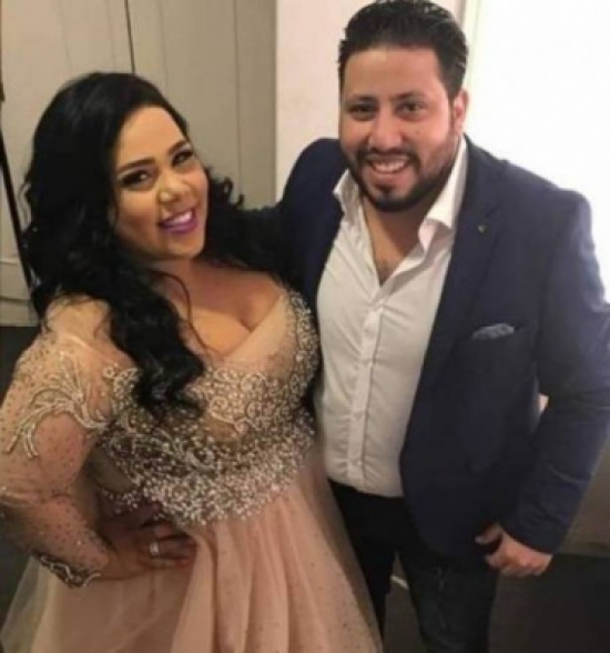 خطيب فنانة مصرية يتعرض لحادث كاد يصيبه بشلل!