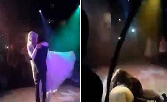 شاهد: عريس مصري يتعرض لموقف محرج يسقط بعروسه على الأرض بطريقة مروعة! شاهد: عريس مصري يتعرض لموقف محرج يسقط بعروسه على الأرض بطريقة مروعة!