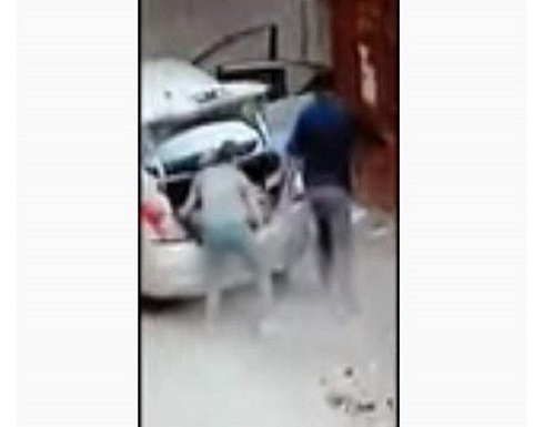لن تصدق ما تراه.. كاميرا مراقبة توثق أغرب عملية سرقة في مصر..فيديو لن تصدق ما تراه.. كاميرا مراقبة توثق أغرب عملية سرقة في مصر..فيديو