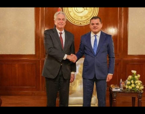مدير الاستخبارات الأمريكية يلتقي الدبيبة في طرابلس وحفتر في بنغازي مدير الاستخبارات الأمريكية يلتقي الدبيبة في طرابلس وحفتر في بنغازي
