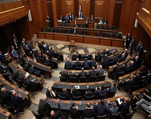 لبنان يحتفل بذكرى الاستقلال بلا رئيس.. وجلسة سابعة لانتخابه لبنان يحتفل بذكرى الاستقلال بلا رئيس.. وجلسة سابعة لانتخابه