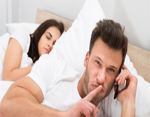 تشكّين بالشريك كثيراً؟ أمور عليك ان تعلميها قبل أخذ أي خطوة! تشكّين بالشريك كثيراً؟ أمور عليك ان تعلميها قبل أخذ أي خطوة!