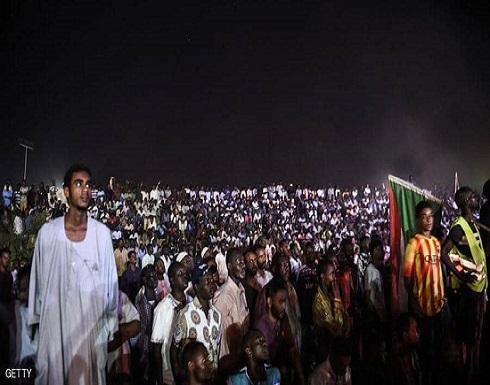 السودان.. قوى الحرية والتغيير تأسف لقرار "المجلس العسكري" السودان.. قوى الحرية والتغيير تأسف لقرار "المجلس العسكري"