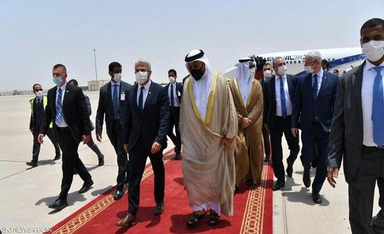 وزير الخارجية الإسرائيلي يصل إلى الإمارات وزير الخارجية الإسرائيلي يصل إلى الإمارات