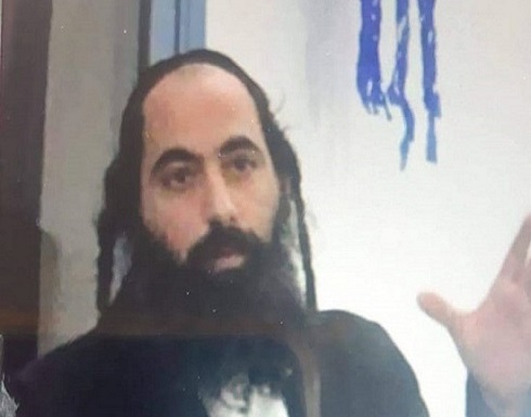 فلسطيني يقتل حاخاما طعنا بسكين فلسطيني يقتل حاخاما طعنا بسكين