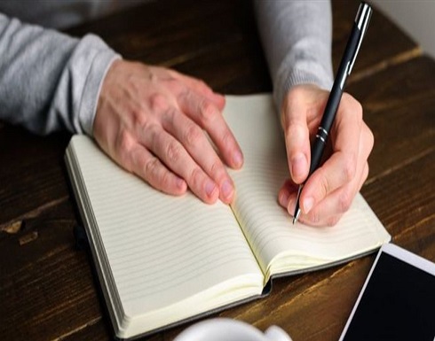 خبر سار للذين يكتبون باليد اليسرى خبر سار للذين يكتبون باليد اليسرى