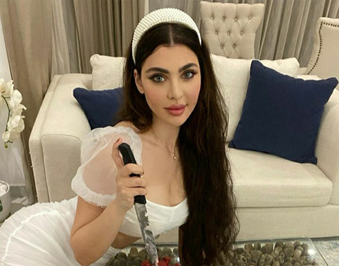 فضيحة حوض الاستحمام .. فيديو غير أخلاقي يفضح عارضة الازياء " قمر اللبنانية" فضيحة حوض الاستحمام .. فيديو غير أخلاقي يفضح عارضة الازياء " قمر اللبنانية"