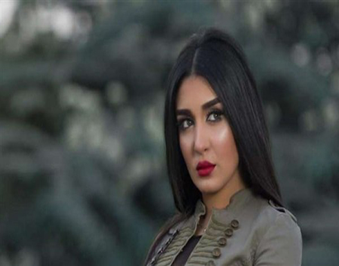 شاهد : فستان قصير وطربوش أحمر.. جيهان خليل بإطلالة جذابة فى الصحراء شاهد : فستان قصير وطربوش أحمر.. جيهان خليل بإطلالة جذابة فى الصحراء